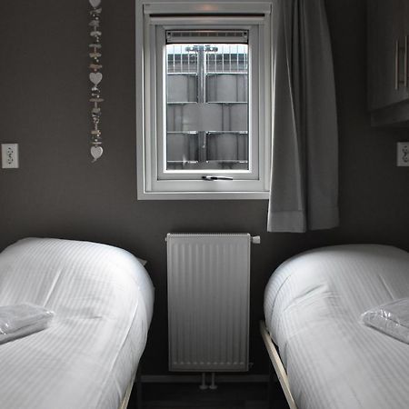 Chalet 'Het Giethoornsche Meer' Kültér fotó